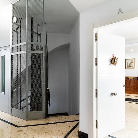 Neptuno Atico, Con Terraza Διαμέρισμα