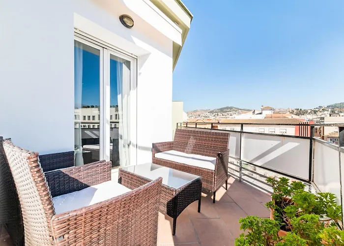 Neptuno Atico, Con Terraza Granada