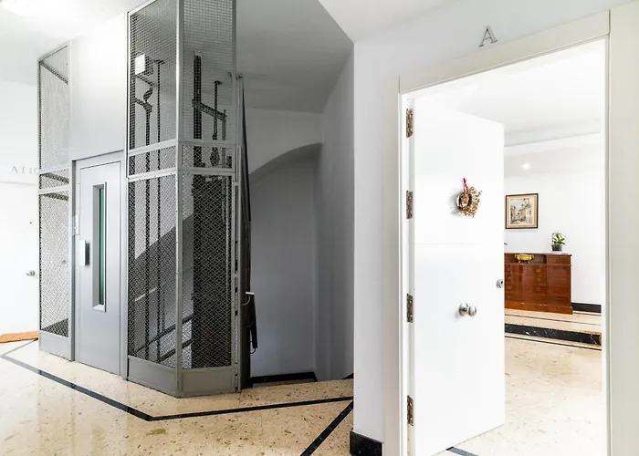 Neptuno Atico, Con Terraza Apartment