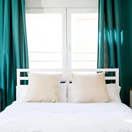 Neptuno Atico, Con Terraza *